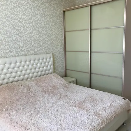 2 к аркадия с джакузи Appartamento